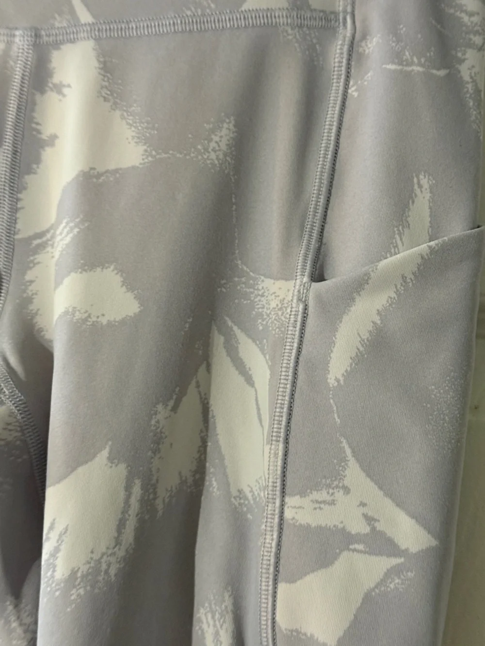 lululemon athletica Light Gray Printed High-Rise Leggings